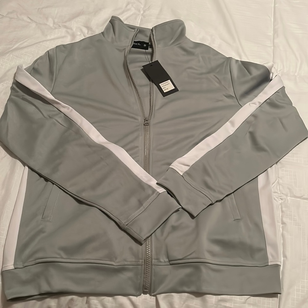 Grey zip-up jacket, Men’s Small